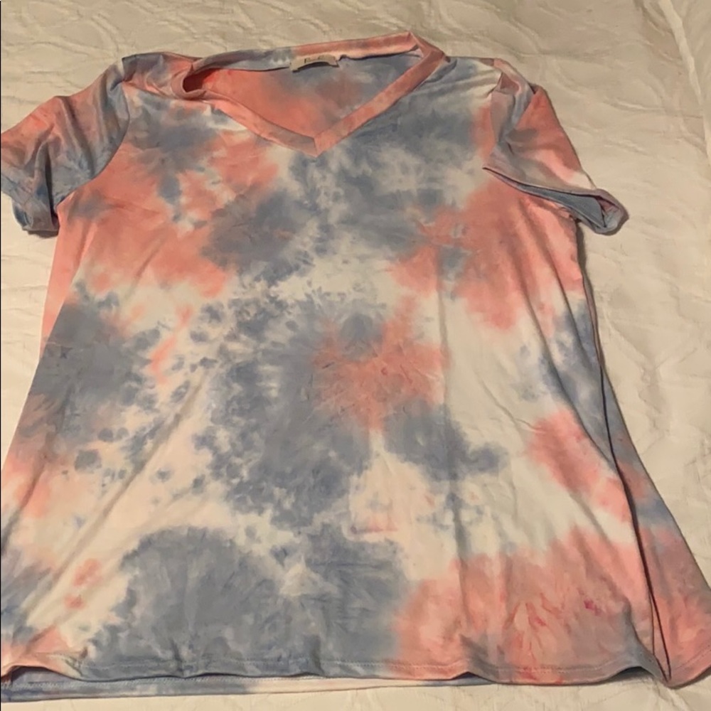 Riah Fashion Tie-Dye Top Never Worn XL
